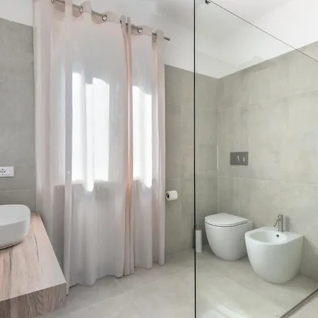 Apartment Terrazza Paradiso *